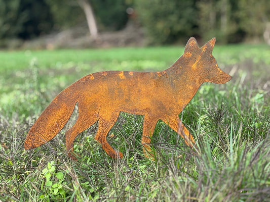 Vos tuinsteker van cortenstaal – tuin decoratie