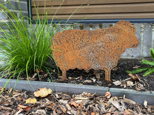 tuinsteker cortenstaal schaap tuinprikker voor in de tuin decoratie